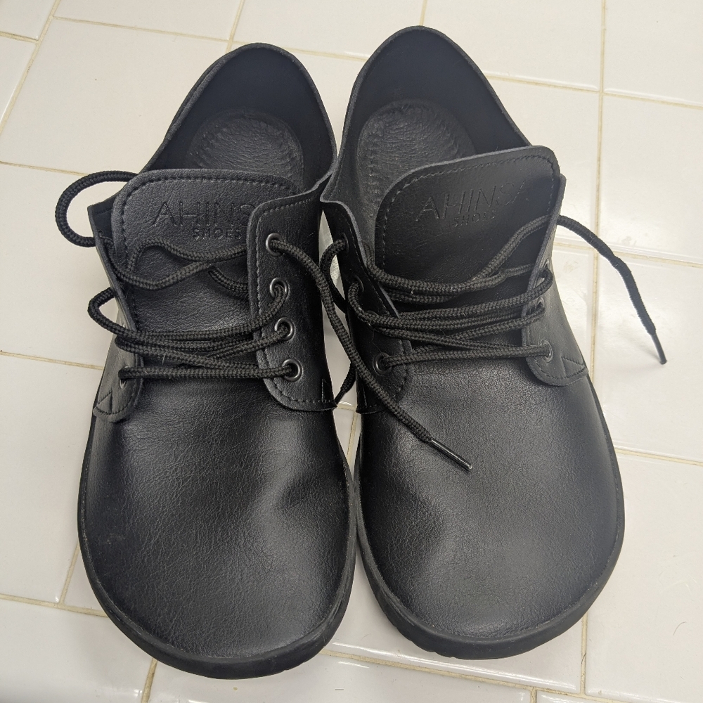 Classic Black Men's Oxford Shoes